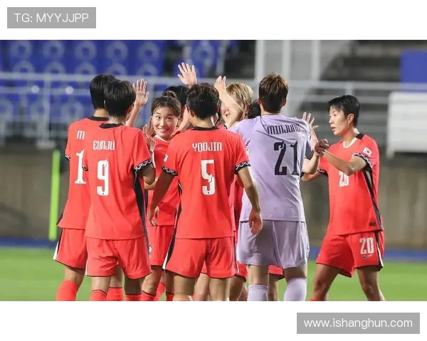 东亚杯激战日本对阵韩国谁能在这场对决中笑到最后