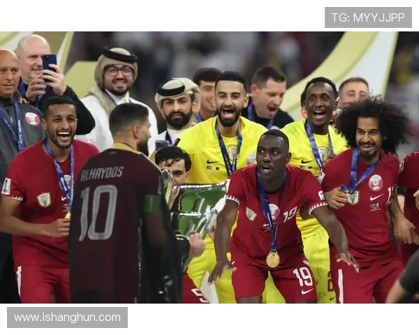 中国与卡塔尔足球赛精彩直播全程回顾与分析